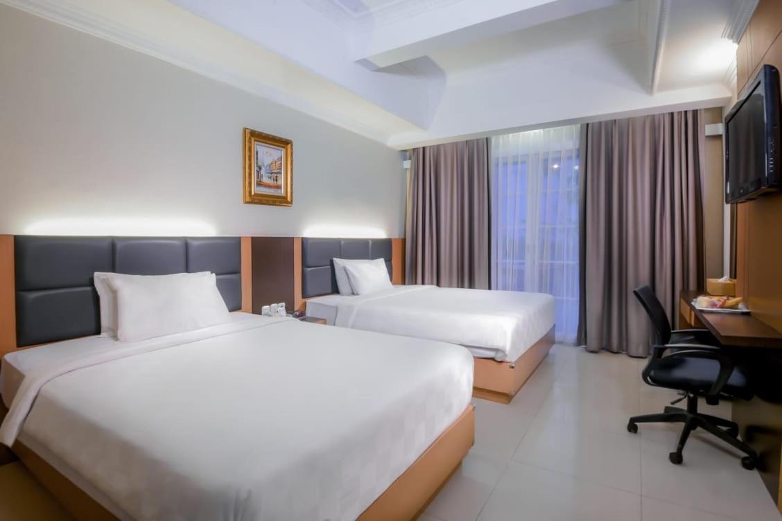 D'Senopati Malioboro Grand Hotel Yogyakarta Extérieur photo